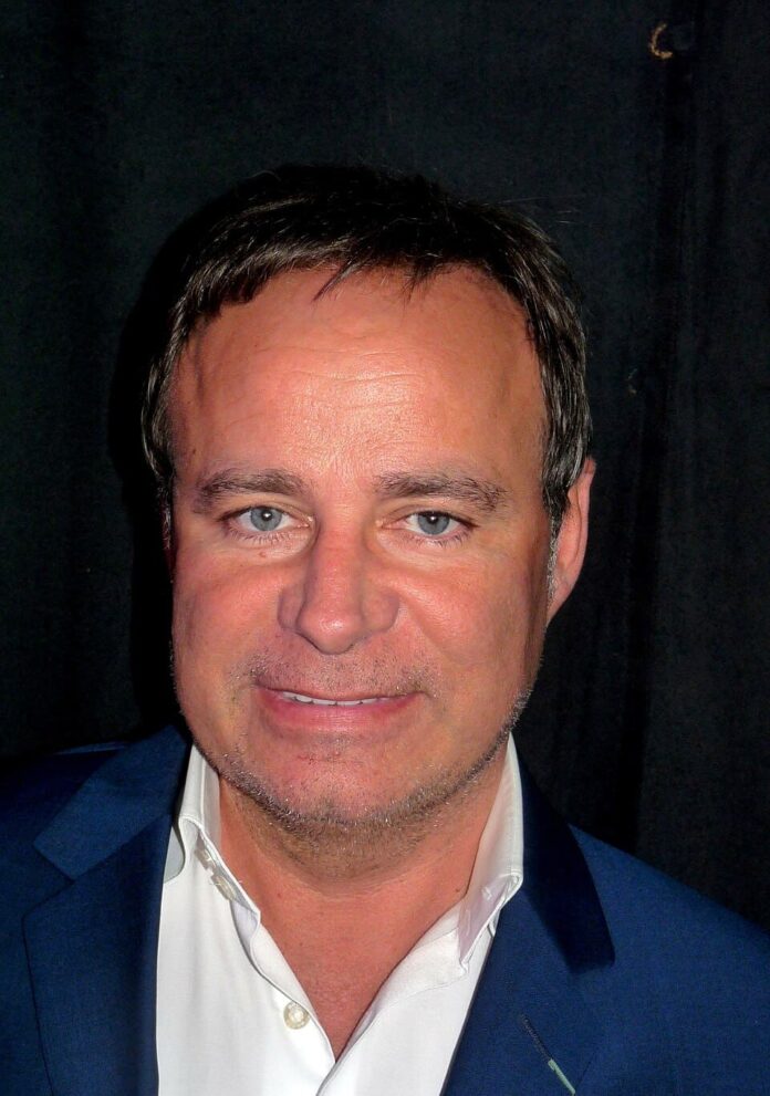 Quelle est la taille de Fabien Lecoeuvre?